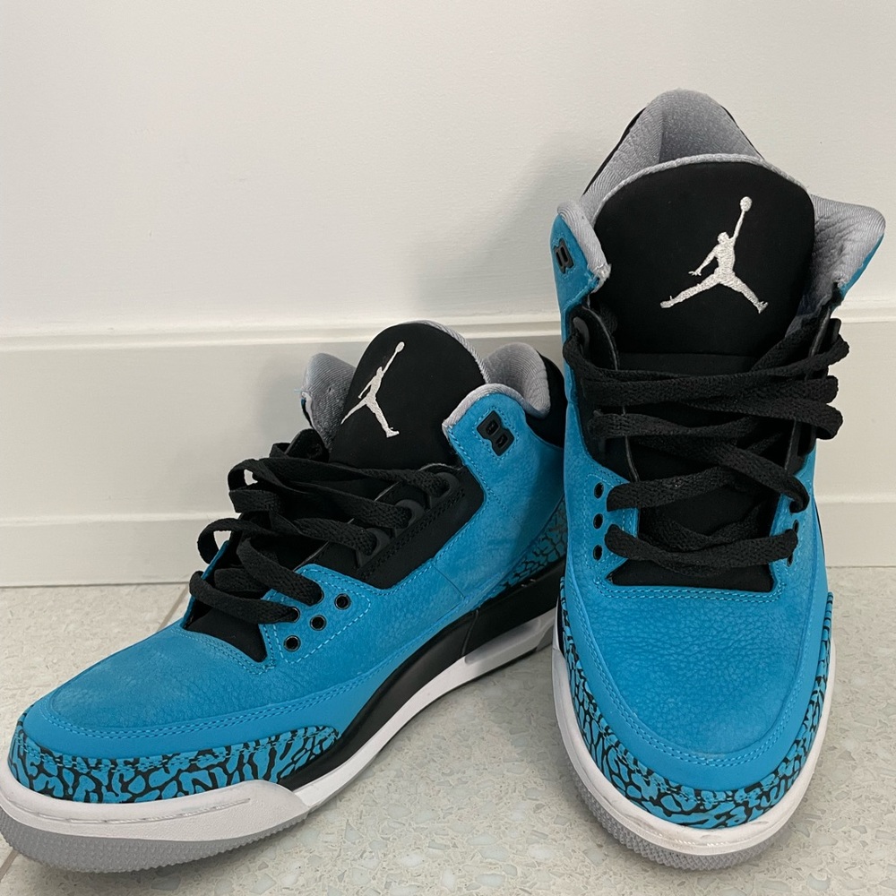 Air Jordan Powder Blue 3